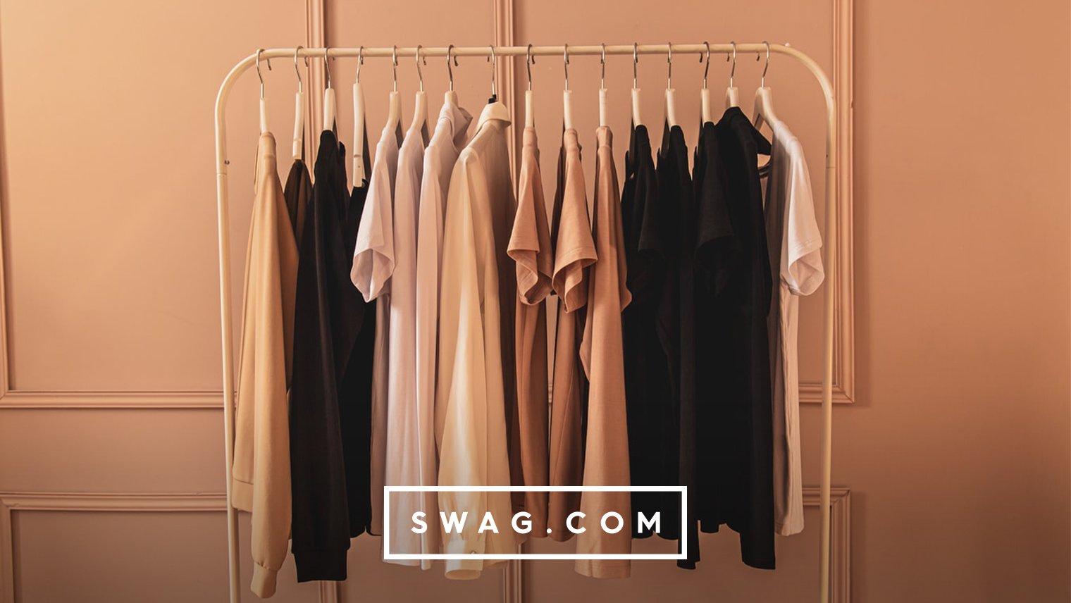 How to Choose the Right Sizes For Apparel Swag